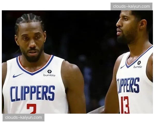 菲尼克斯水星得分手哈特利受伤，球队季后赛席位面临挑战